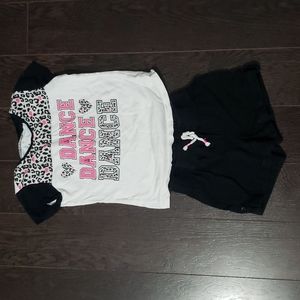Sporty dance outfit